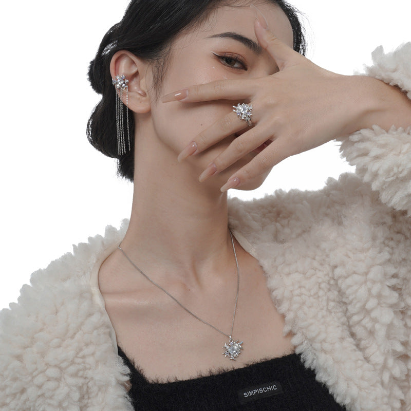 Korean-style Snowflake Zircon Ring For Women