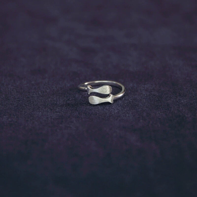 1pcs 999 Sterling Silver Brushed Fish Statement Ring, Elegant Symbolic Style, Ideal For Birthdays & Delicate Jewelry Gifts