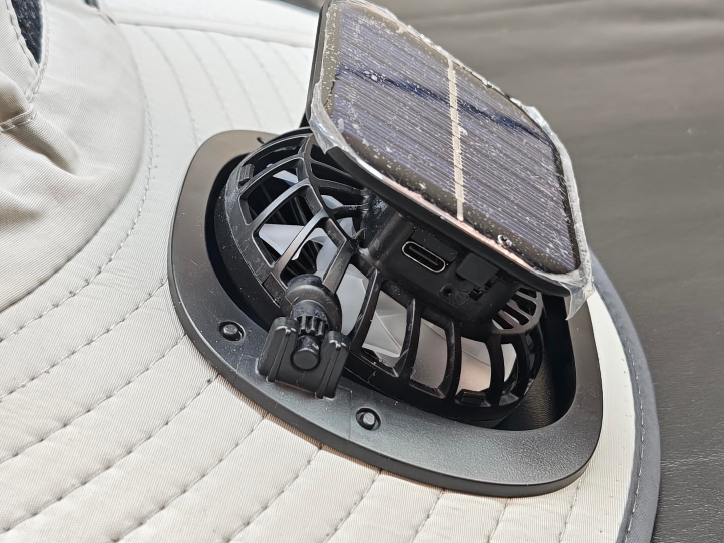 Portable Outdoor Sun Hat With Built-in Cooling Fan Wearable Design, Ideal For Outdoor Activities