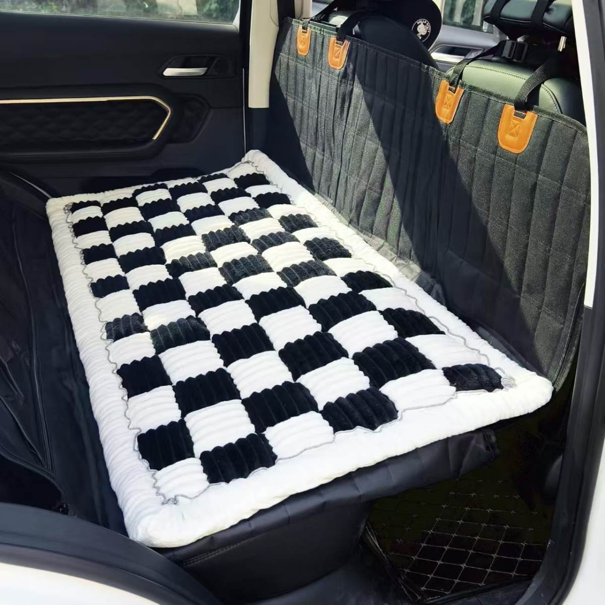 Load-bearing Waterproof Lengthened Pet Car Cushion