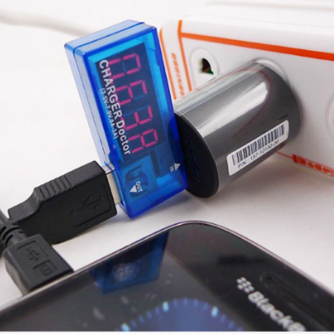 Compact And Lightweight USB Voltage Mobile Power Tester