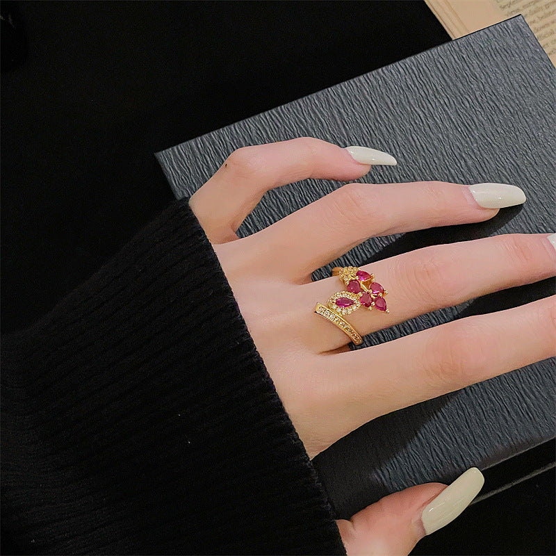 Niche Gold Vintage Brushed Retro Ring For Women, Zircon Inlay Luxury Exquisite Temperament Personalized Accessories