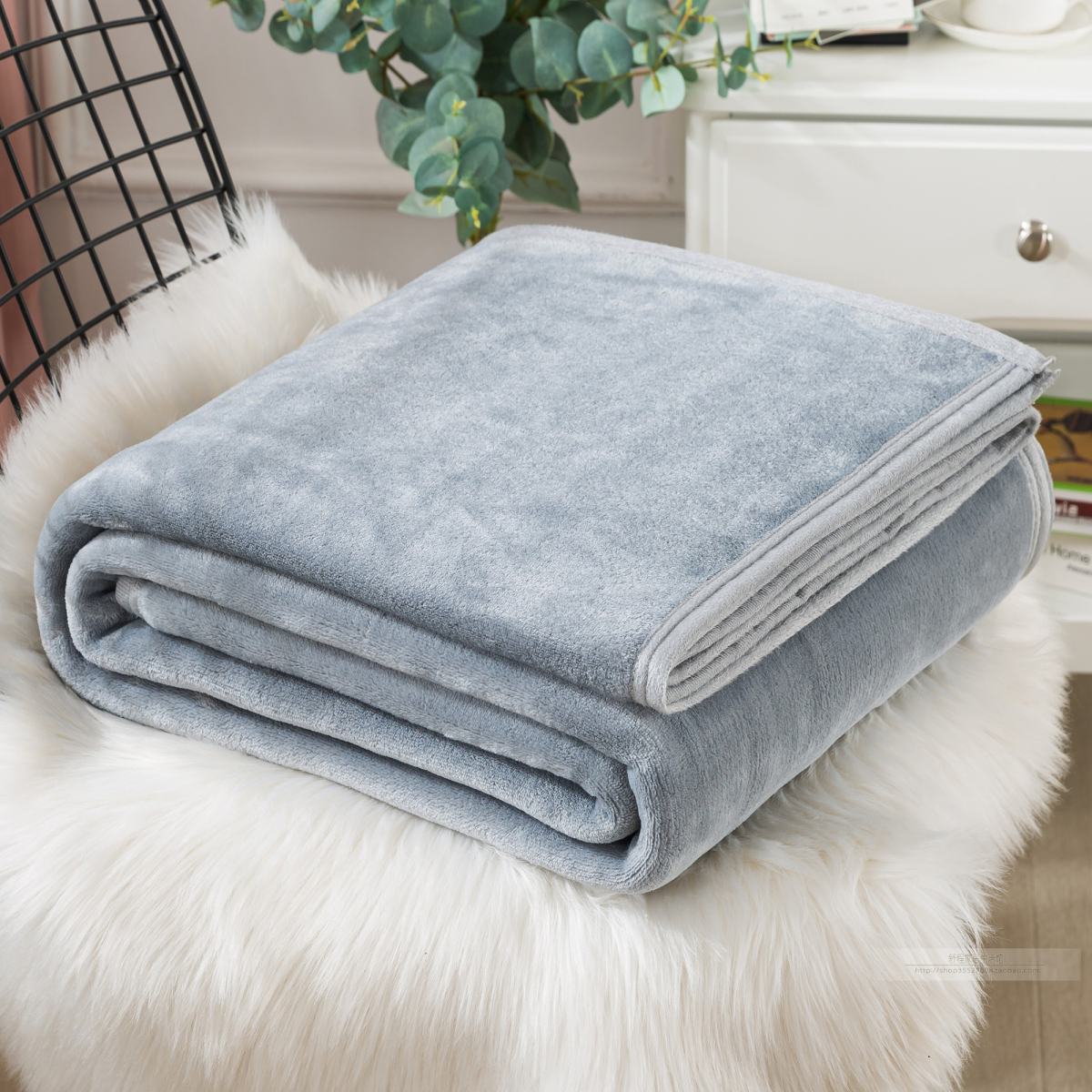 Coral Fleece Bed Sheet Person Air Conditioner Yoga Towel Blanket
