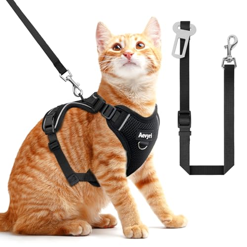 Cat Harness, Cat Harness and Leash for Walking, Adjusted in Four Directions and Breathable Cat Harness for Anti Escape tha...