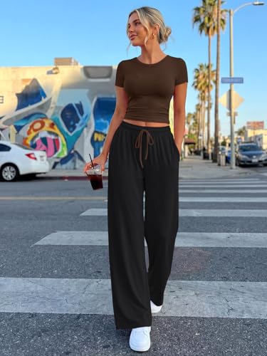 Trendy Queen 2 Piece Matching Summer Sweatsuit Lounge Set Womens Side Ruching Top Wide Leg Pants Sets with Pockets