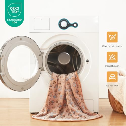Luciphia 1 Pack 3 Blankets Super Soft Fluffy Premium Fleece Pet Blanket Flannel Throw for Dog Puppy Cat Paw Brown/Pink/Whi...