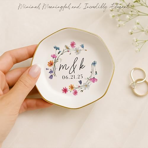 Personalized Floral Ring Dish with Couple’s Initials & Date – Custom Wedding Jewelry Holder for Bride, Engagement Ring Tra...