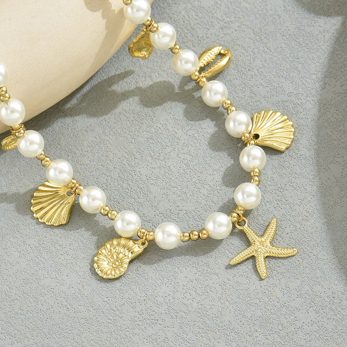 New European American Ocean Style Women Necklace, Niche Metal Pendant Chain With Starfish, Shell & Faux Pearl Design, Versatile Daily Neck Accessories