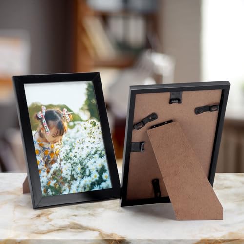 Hoikwo 18 Packs 4x6 Black Multi Plastic Picture Frames Set with Plastic Cover for Family Photos, Artwork, Light Weight Bul...