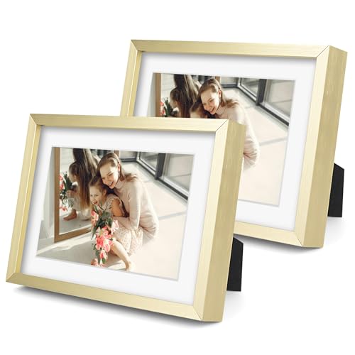 Golden State Art, Gold 5x7 Aluminum Picture Frame - Display Photos 4x6 with Mat or 5x7 inch Without Mat - Shatter-Resistan...