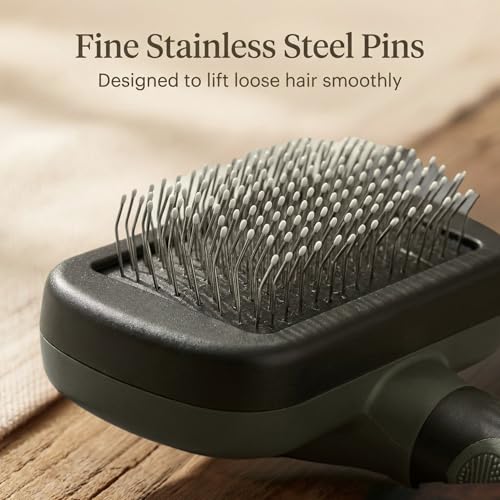 FIELD & FUR Slicker Brush: Essential Dog & Cat Grooming Tool for Shedding, Detangling, and Daily Care - Perfect for Doodle...