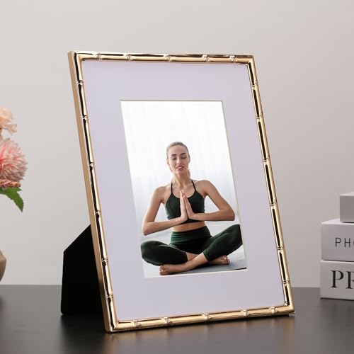 YiPinYin 8x10'' Bamboo Detail Gold Metal Picture Frame with Acid Free Mat for 5x7'' Set of 2,Narrow Gold Plated Photo Fram...