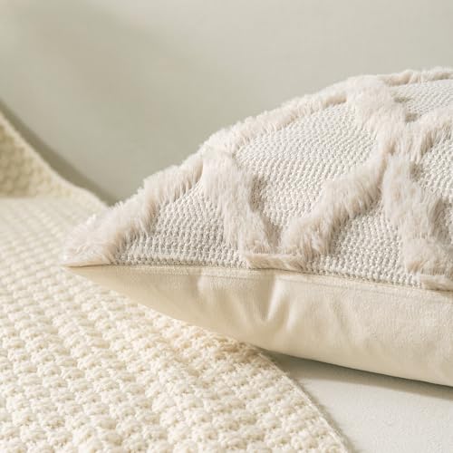 Cozoomy Set of 2 Soft Moroccan Throw Pillow Covers 18x18 Inch Plush Boho Decorative Pillow Cover Accent Cushion Case for C...