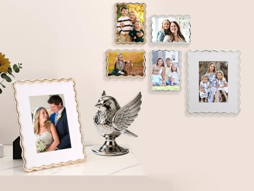 YiPinYin 4x6‘’ Gold Picture Frames Set of 2,High-End Heavy Duty Zinc Alloy Photo Frames with Wave Design,Velvet Backing, D...