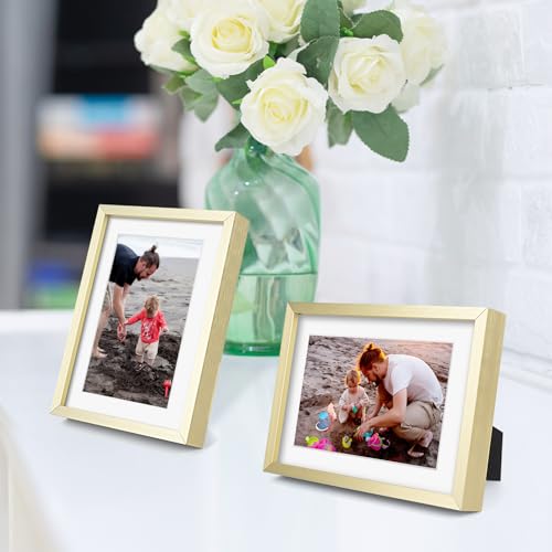 Golden State Art, Gold 5x7 Aluminum Picture Frame - Display Photos 4x6 with Mat or 5x7 inch Without Mat - Shatter-Resistan...