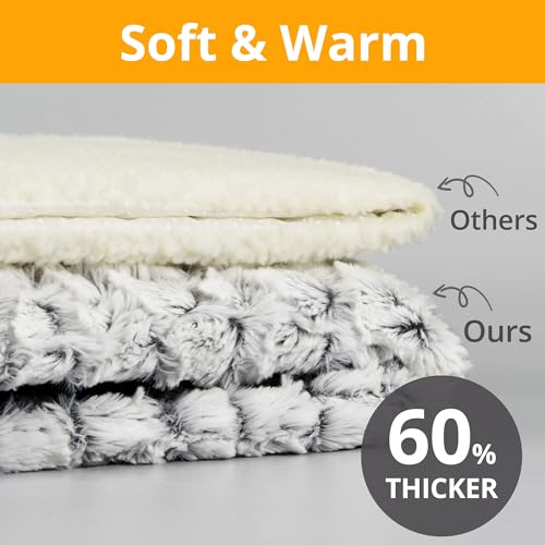 Petace Self Warming Cat Bed, 24" x 18" Ultra Soft Cat Dog Pet Heating Pad for Indoor Outdoor, Non-Slip Heated Cat Mat Ther...