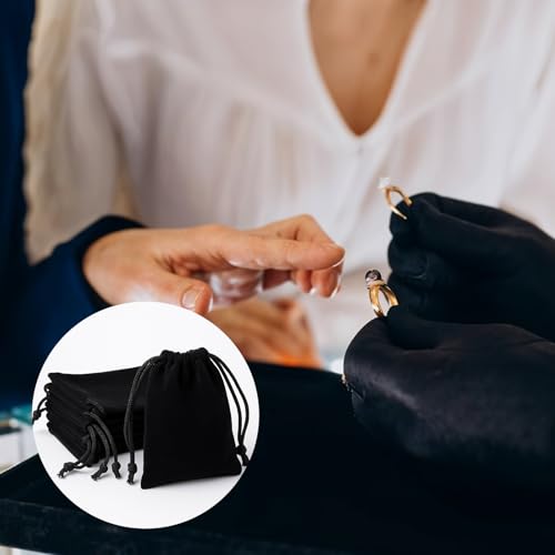 Fyntave 10 Pieces Velvet Drawstring Bags Wedding Gift Bags Black Velvet Jewelry Bag Small Jewelry Pouches Wedding Soft Par...