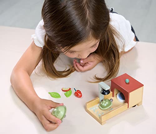 Tender Leaf Toys - Tortoise Pet Set - 10 Piece Wooden Animal Play Set with Mummy and Baby Tortoise, House, and Food - Grea...