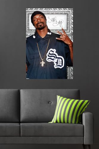 Snoop Dogg - West Wall Poster, 34L" x 22.4W", Unframed Version