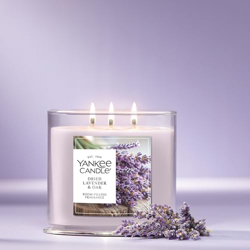 Yankee Candle Dried Lavender & Oak, Scented Candle, 14.5oz 3-Wick Candle Jar with up to 40 Hours Burn Time, Giftable