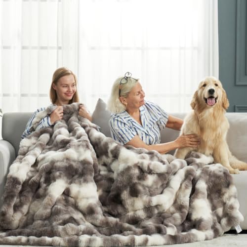 Cozy Bliss Faux Fur Throw Blanket for Couch, Fuzzy Soft Plush Thick Bubble Blanket for Sofa Bedroom Living Room, 50 * 60 I...