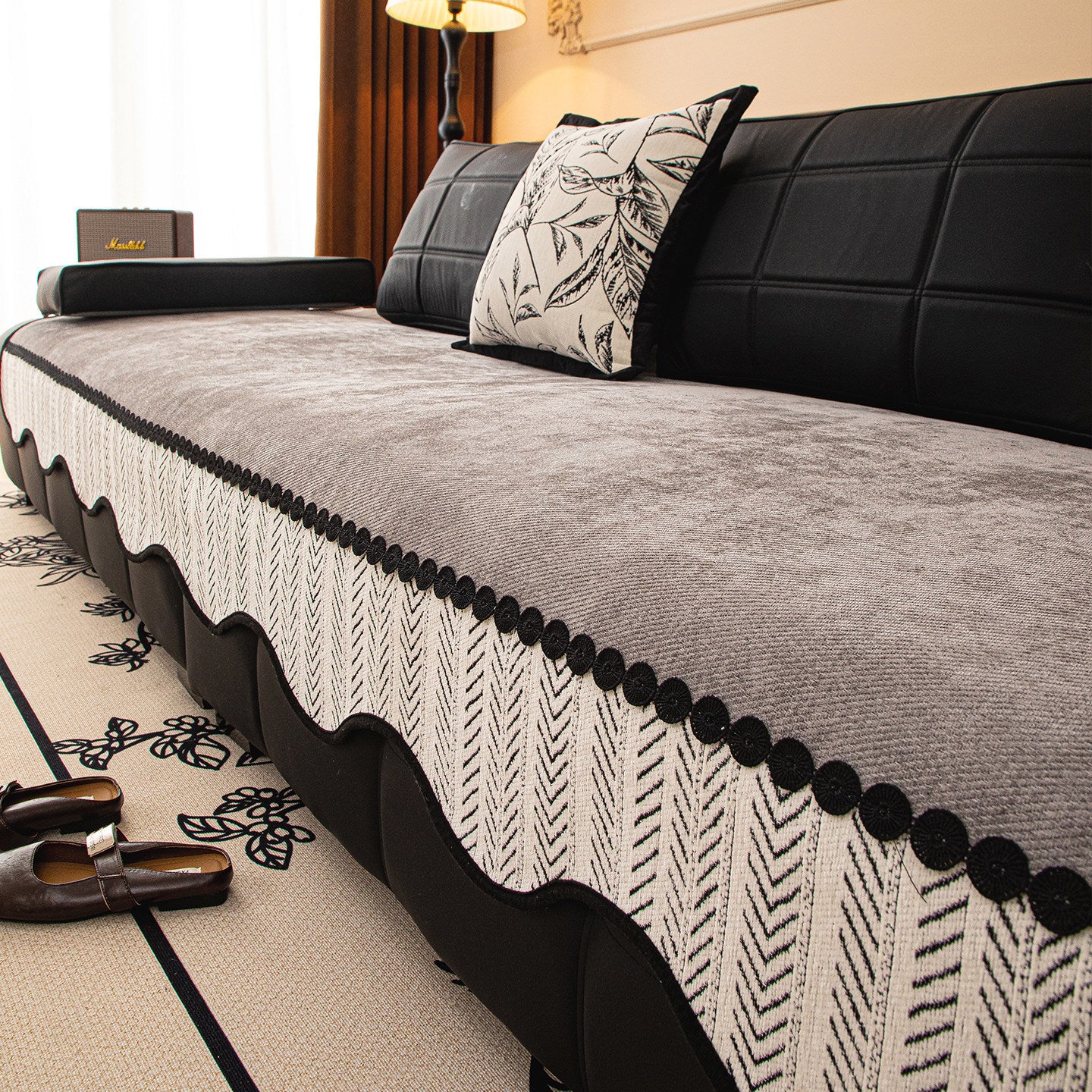 New Lightweight Luxury Straight-edged Chenille Sofa Cushionsingle Piece
