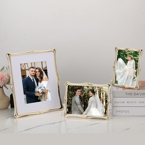 GorYeeFine 4 x 6'' Premium Alloy Gold Photo Frame - High-End Décor Picture Frames 6x4'' with Velvet Backing,Hi End Décor M...