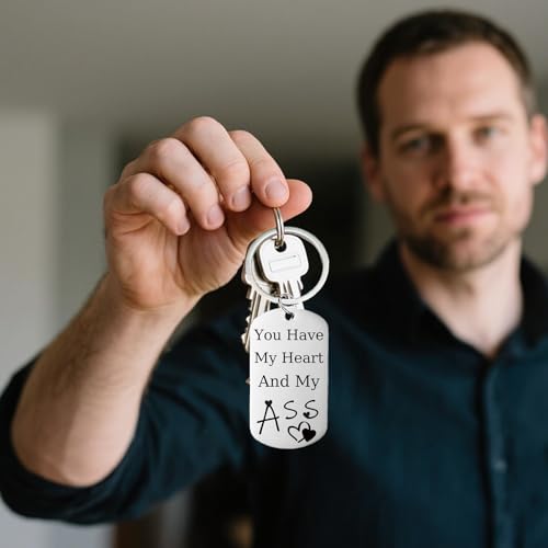 Romantic Boyfriend Keychain – Birthday Valentines Day, Christmas Gifts for Boyfriend, Husband, Men, Him