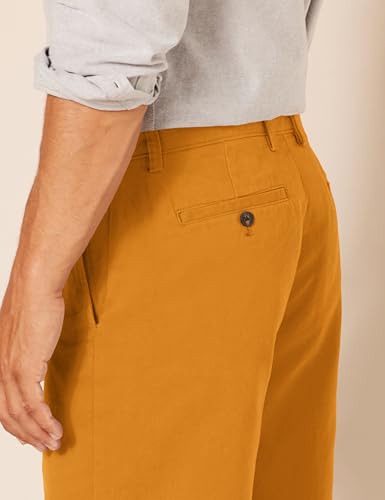 Amazon Essentials Men's Classic-Fit 9" Chino Shorts