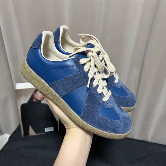 New Womens Versatile Korean-style Retro Patchwork Flat Shoes With A Round Toe And Lace-up Design