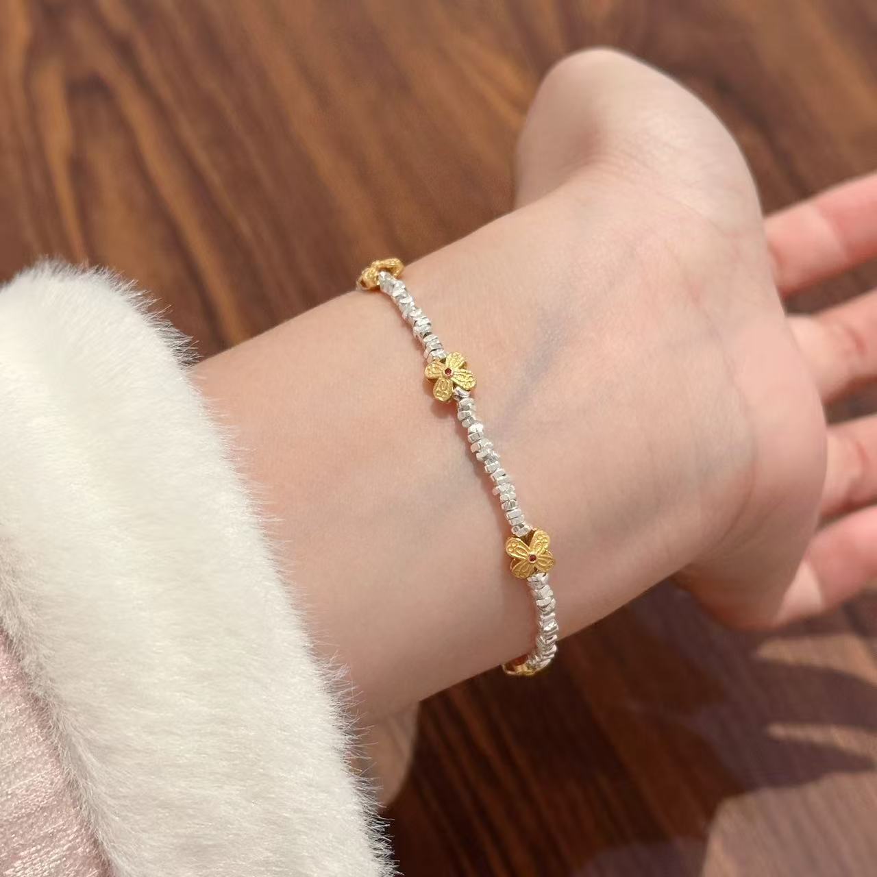 1pc 999 Sterling Silver Gold Flower Charm Bracelet, Chinese Style, Perfect For Daily Wear And Valentine's Gift