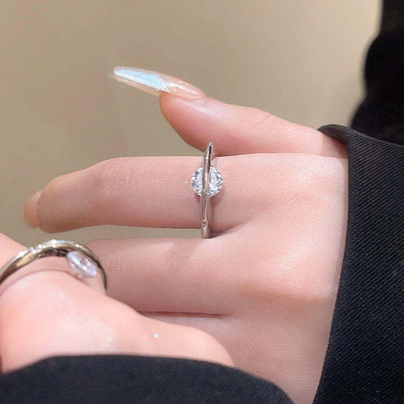 Light Luxury Minority Smart Ring Around Planet Zircon