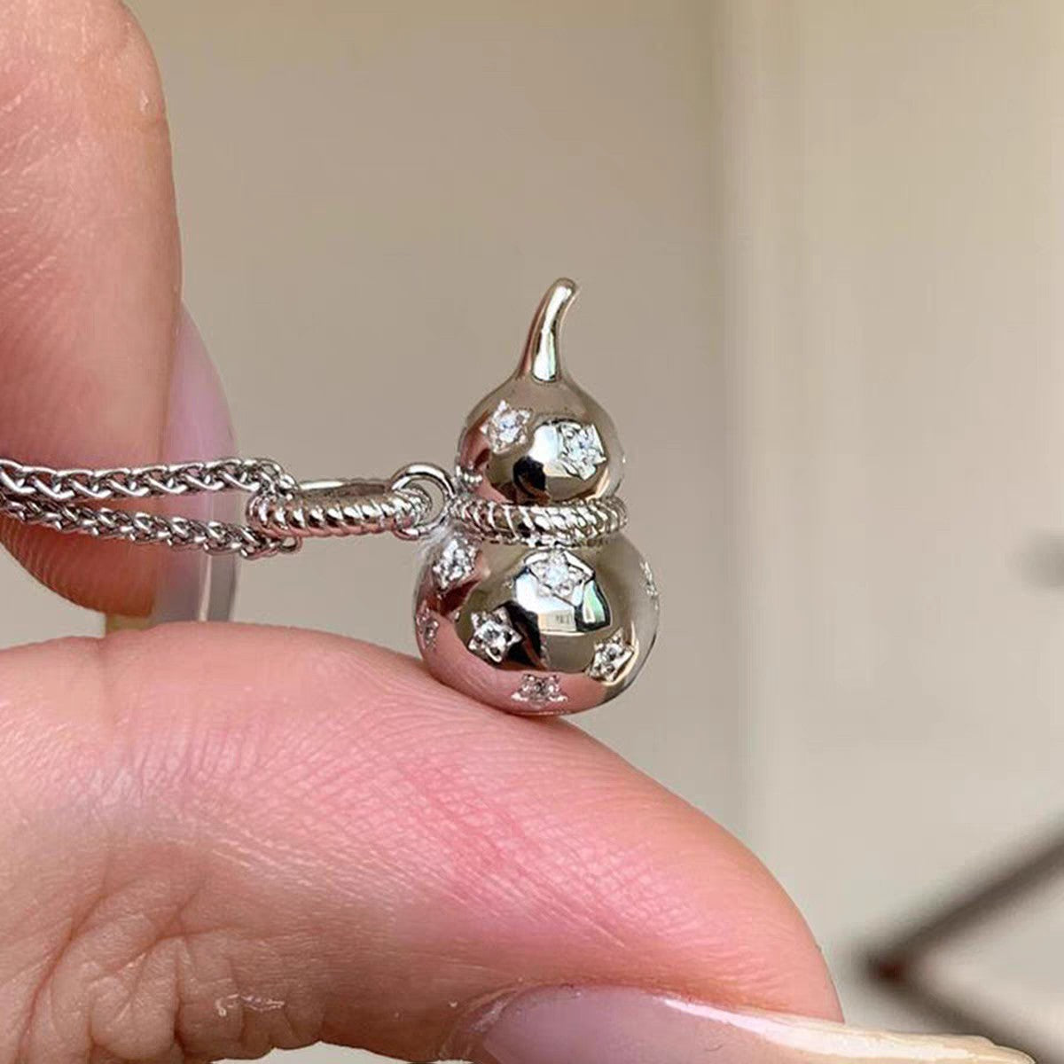1pc 999 Sterling Silver Diamond Gourd Necklace, Lucky Retro Style, Perfect For Daily Wear And Valentine's Gift