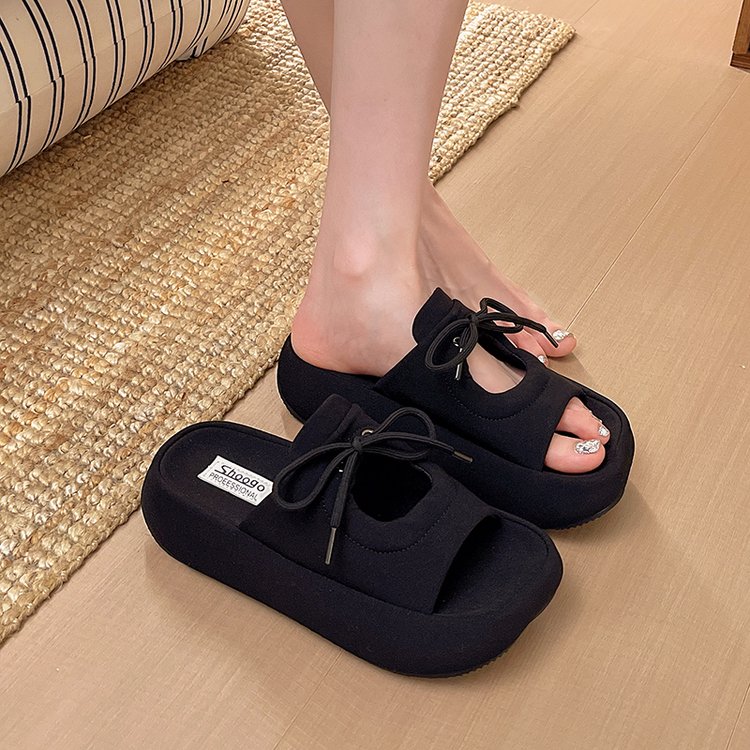 French Retro Thick Soled Slippers For Women's Summer Outdoor Wear, Fashionable One-piece Sandals, Soft Soled Comfortable Flat Shoes