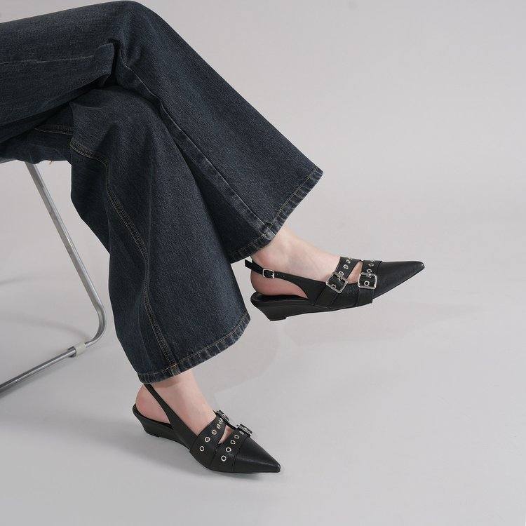 Women Pointed Toe High Heel Mules, Belt Buckle Closed Toe Slide Sandals, Vintage Backless Pumps For Outdoor Wear
