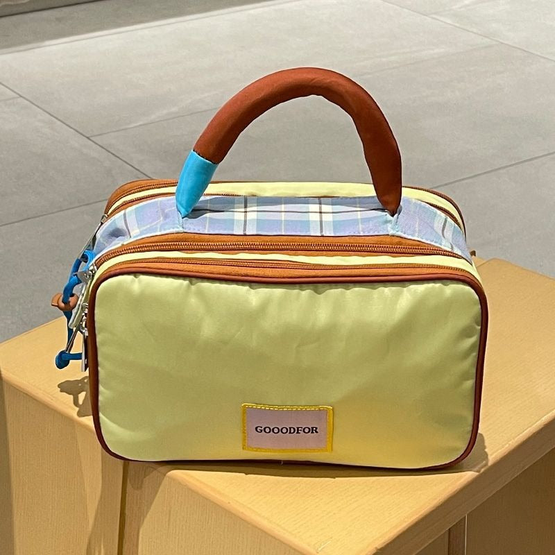 Portable Makeup Large-capacity Hand-held Toiletry Bag