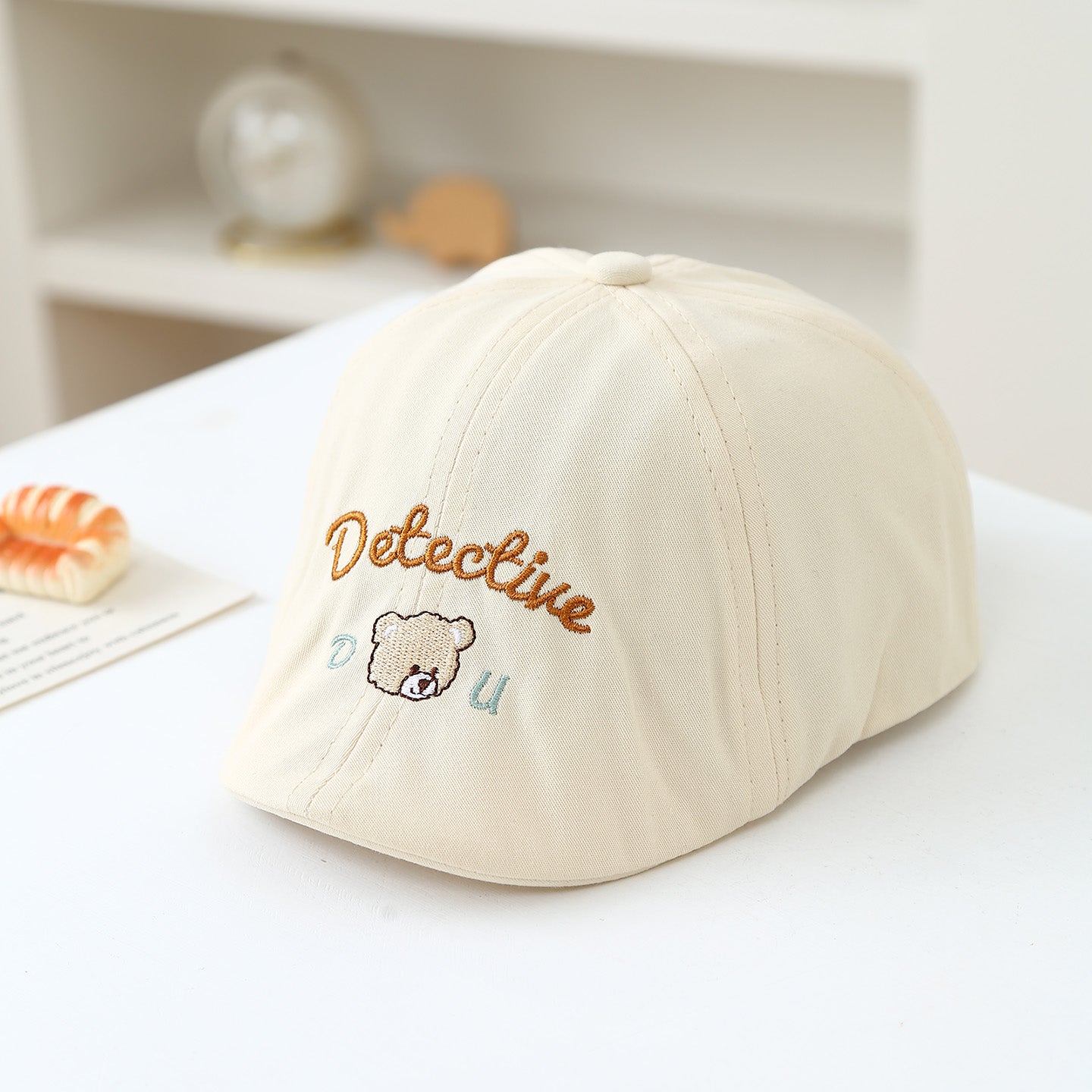 Spring And Summer Baby Outdoor Play Detective Little Bear Embroidered Children's Forward Hat Retro British Style Beret
