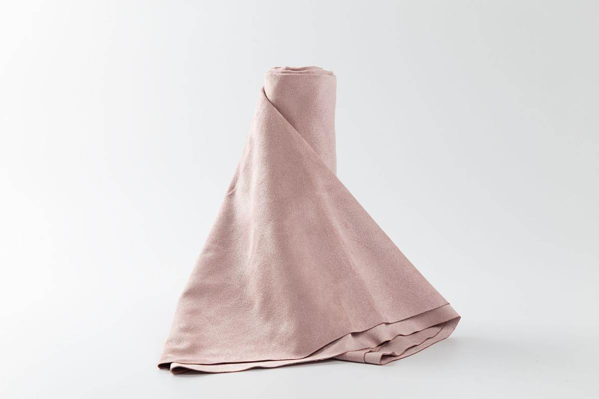Lightweight Sweat-absorbent Non-slip Indoor Yoga Studio Blanket