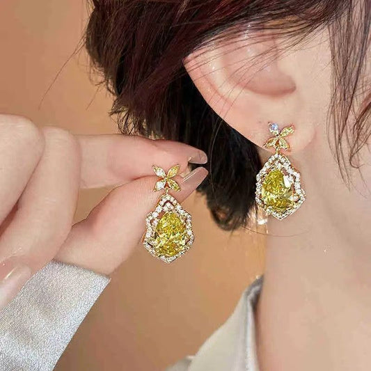 French Style Olive Green Oval Earrings For Women, Light Luxury Misty Forest & Mint Mambo Fashion High-End Ear Jewelry