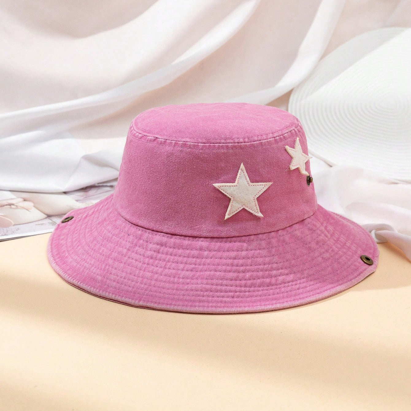 Retro Washed And Distressed Five-point Star Patchwork Beanie For Fishermen With Large Brim For Outdoor Activities Windproof Rope Hat For Camping And Traveling