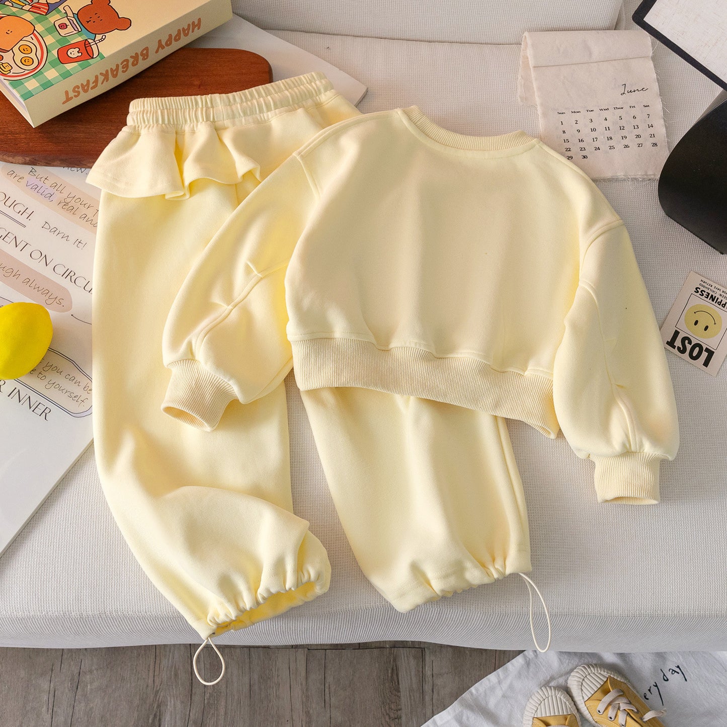 Korean-style Fashionable Top And Pants Set For Girls