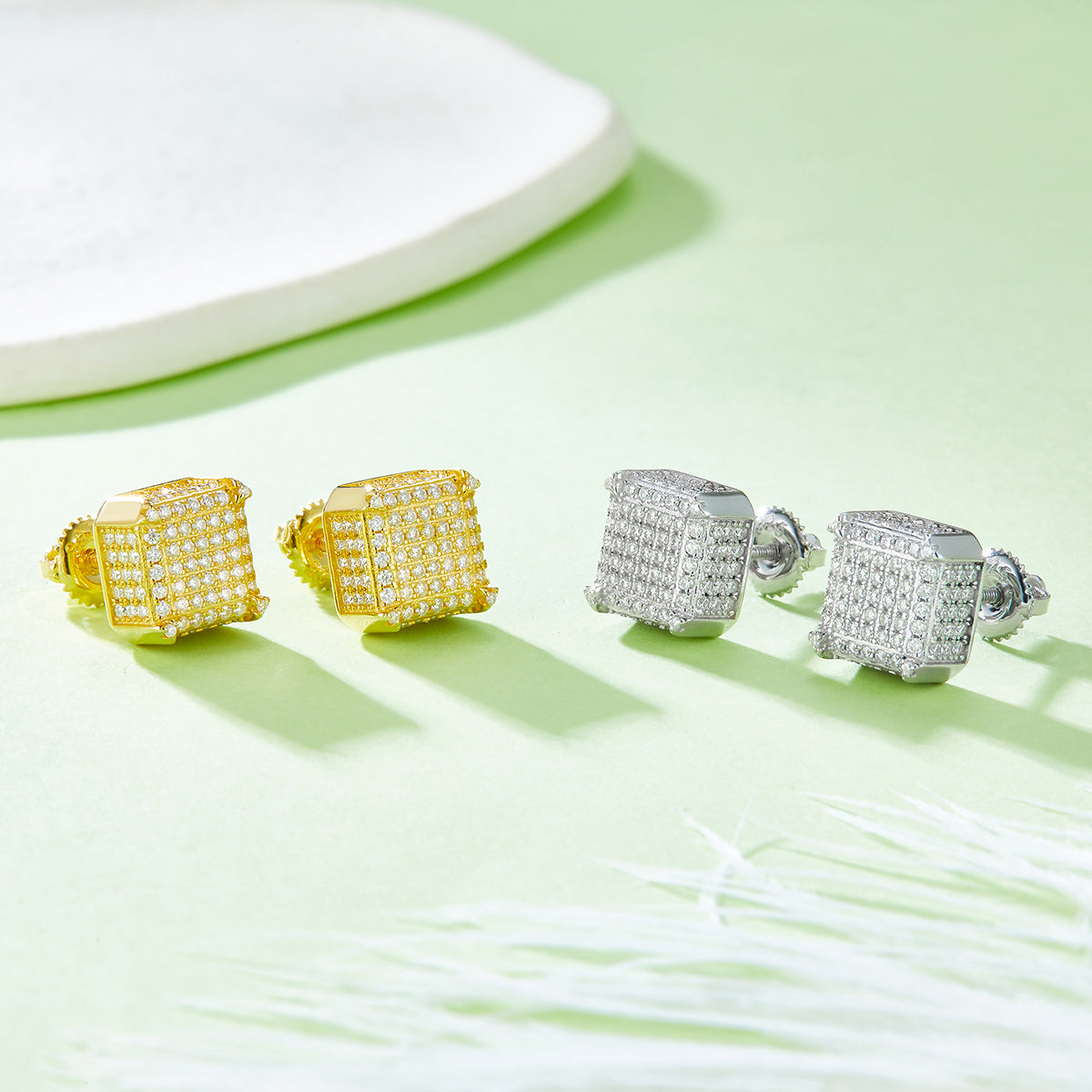 S925 Sterling Silver 218pcs D Color VVS1 Moissanite 3D Cube Earrings 2g Screw Back Hypoallergenic GRA Certified Gift Box