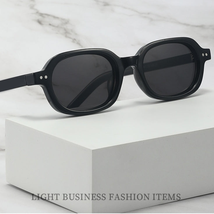 New Style Unisex Retro Fashion UV Protective Sunglasses