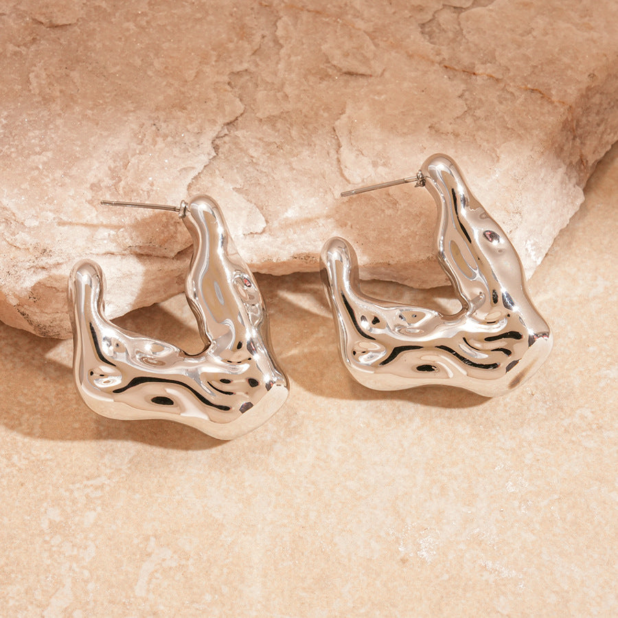 Exaggerated Pleated Irregular Leaf Earrings For Women - Bold Statement Stud Earrings, Unique Designer Fashion Jewelry