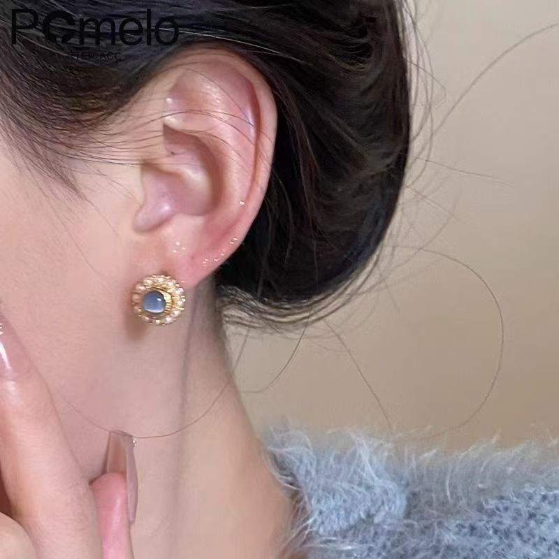Blue Cat's Eye Stone & Pearl Stud Earrings For Women, Unique Vintage Drop Ear Jewelry, Premium Autumn Winter Clip On Earrings For Non-Pierced Ears