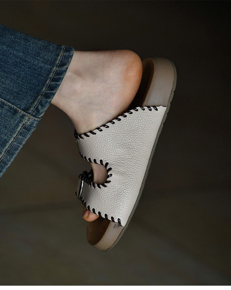 Thick Soled Retro Embroidered One-piece Slippers For Women's Outdoor Wear, Summer Fashion New Beach Sandals, Bocken Shoes