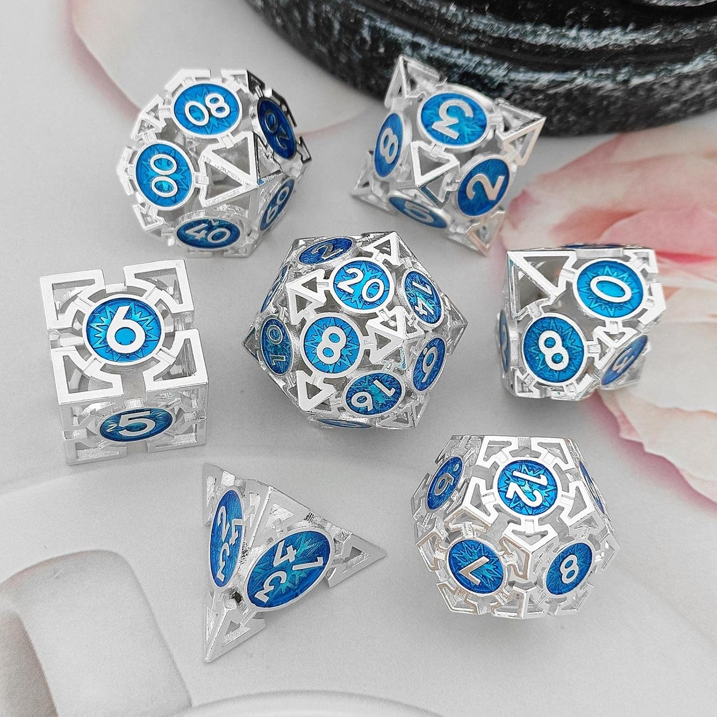 DND Metal Dice Set D20 Polyhedral Hollow D&D Dungeons And Dragons Dice Role Playing Table Games RPG MTG Pathfinder Accessories Gift With Storage Bag
