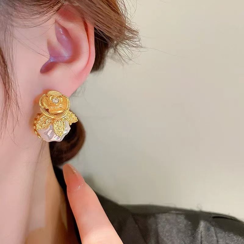 Rhinestone Floral Irregular Pearl Earrings, Elegant Compact Studs, Vintage French Light Luxury Fashion Ear Jewelry For Women