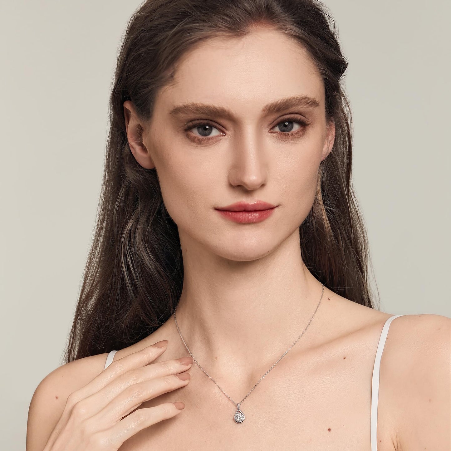 1CT Moissanite Infinity Necklace For Women, S925 Sterling Silver Gift For Her Women Wife Girlfriend, D Color VVS1 Love Pendant Necklace For Anniversary Birthday Valentine Christmas Wedding Mother Day