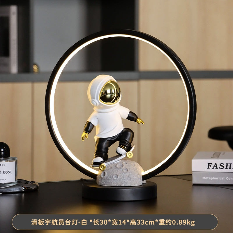 Astronaut Bedside Lamp, Desk Lamp, Bedroom Sleep Atmosphere Night Light